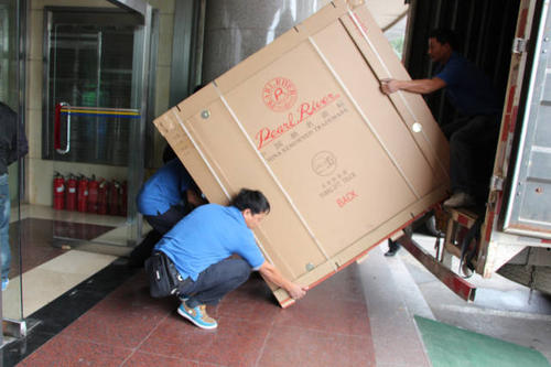 延边朝鲜族钢琴贵重工艺品无忧运